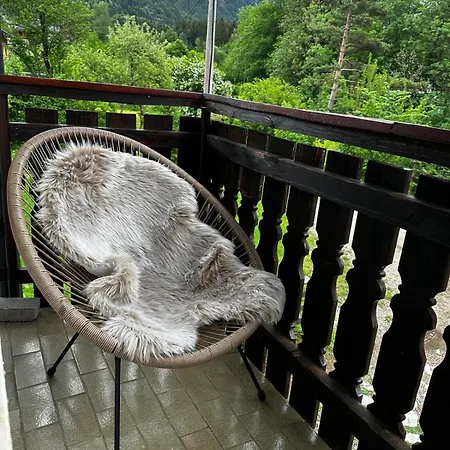 Hisa * Zgornje Jezersko